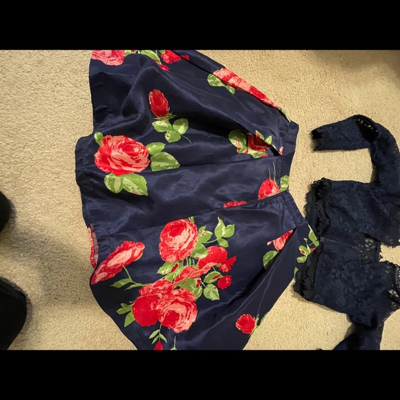 Flower skirt whit top - Picture 2 of 4